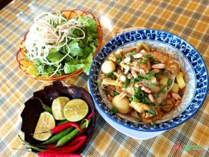Kinh nghiệm thưởng thức mì Quảng đúng cách